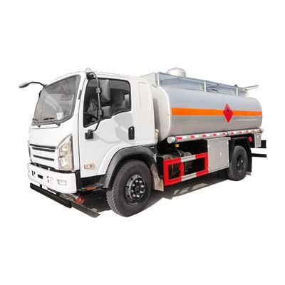 4x4 EGR 3,9L Moottori 6 CBM -polttoainesäiliön kuorma -auto